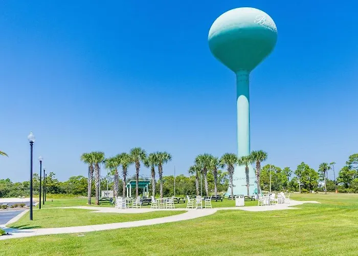 Club 1208c By Youngs Suncoast Apartment