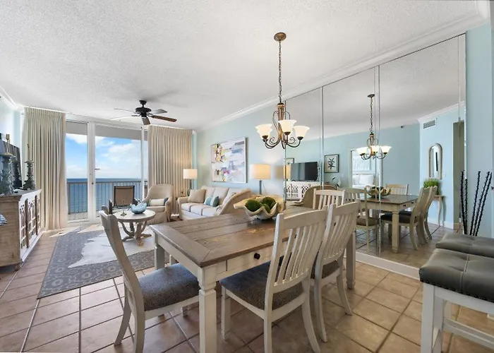 Club 1208c By Youngs Suncoast *